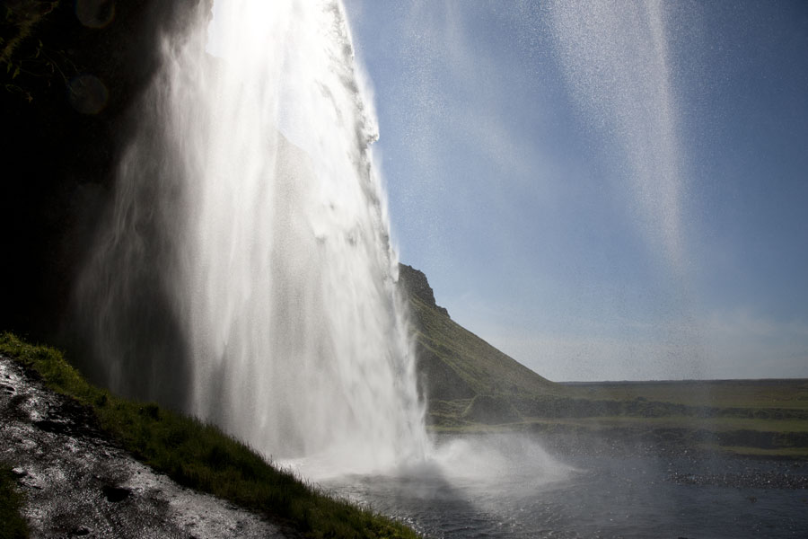 Iceland - Seljalandsfoss - behind the chute